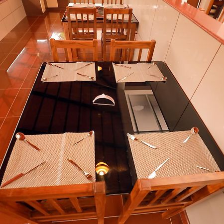 Roses Inn Fortkochi Kochi Exterior foto
