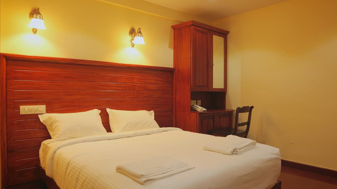 Roses Inn Fortkochi Kochi Exterior foto